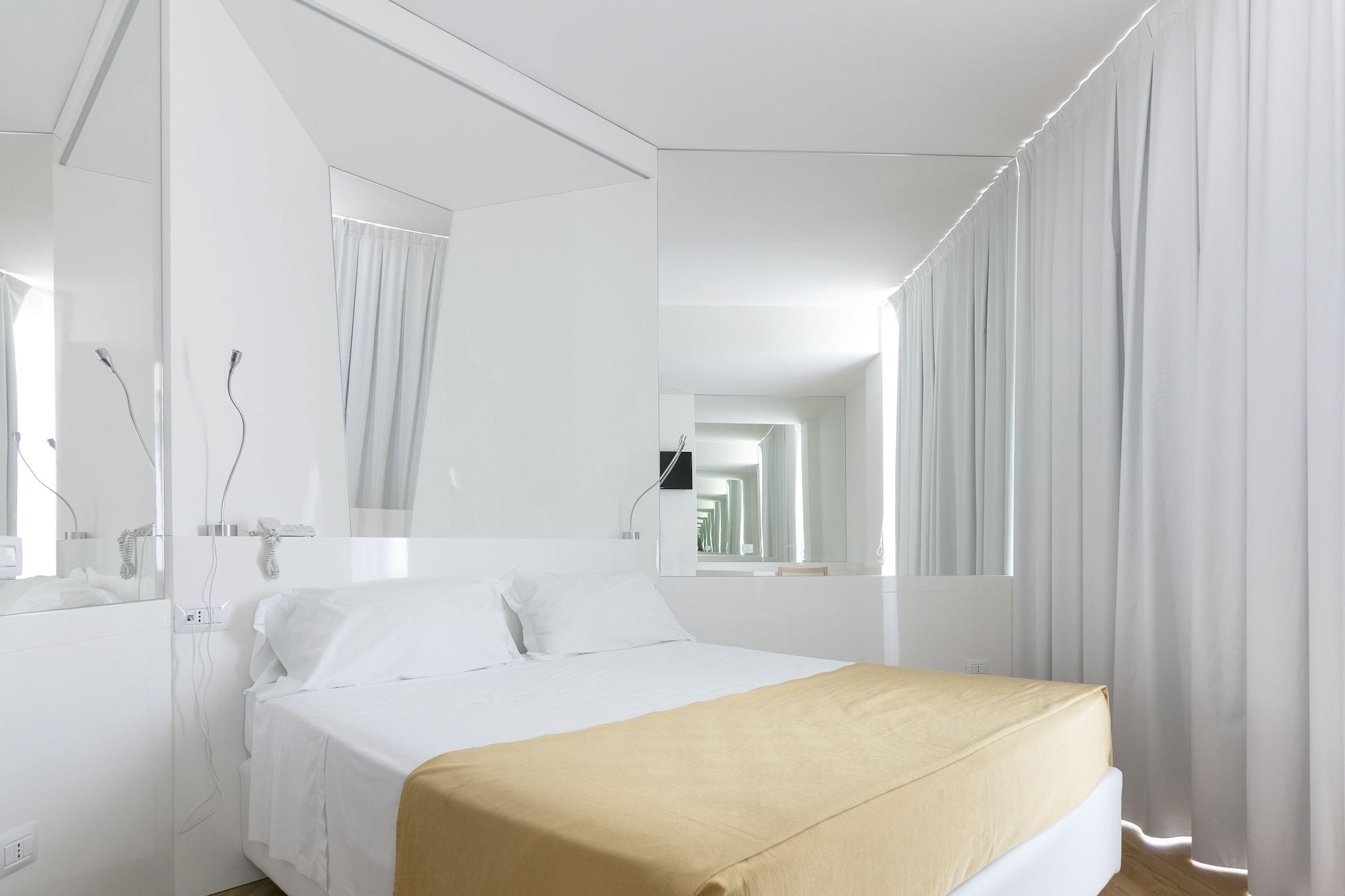 Hotel Excelsior Васто Екстериор снимка